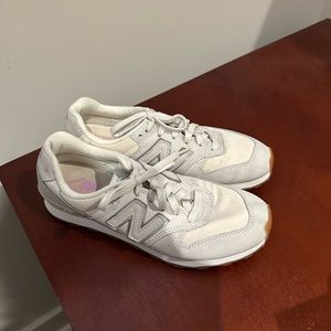 GUC women’s New Balance 696 sneakers shoes 7.5 J Crew